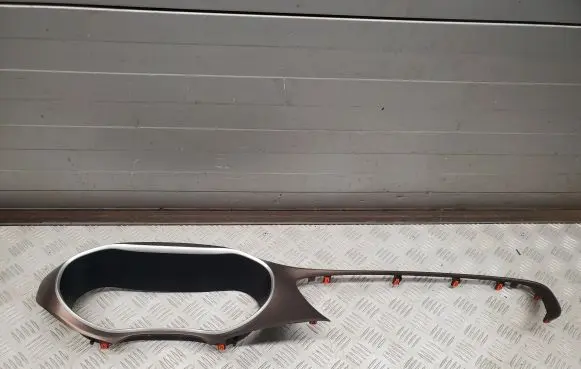 Chrysler Pacifica Dashboard trim 5RL24TRMAA 5RL241S6AC