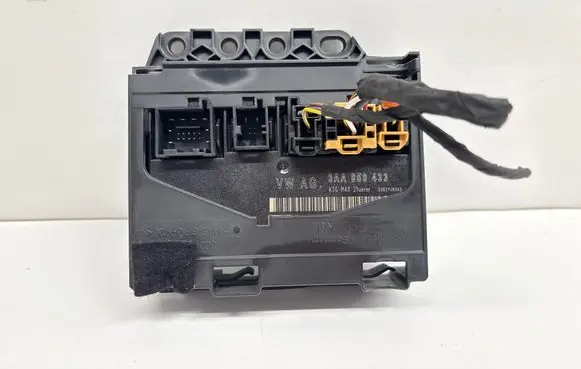 Volkswagen PASSAT B7 Comfort/convenience module 3AA959433 S0631H043