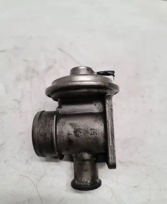BMW 3 E46 EGR valve 778545204