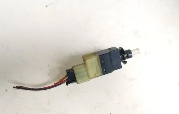 Mercedes-Benz C W203 Brake pedal sensor switch A0015453809