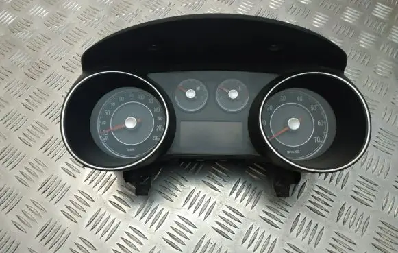 Fiat Punto (199) Speedometer (instrument cluster) 51897827