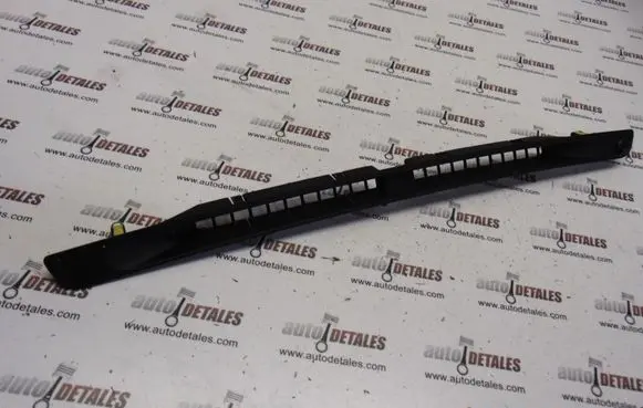 Lexus IS 220D-250-350 Dashboard air vent grill cover trim 5598153010
