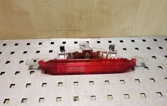 Toyota Corolla E120 E130 Third/center stoplight