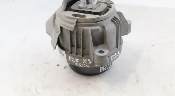 BMW X3 F25 Engine mount bracket 6785716 22116785716