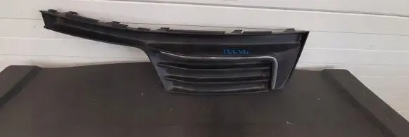 Audi A3 S3 8V Front bumper lower grill 8V3807682R