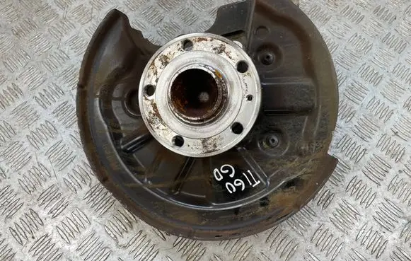 Volkswagen Tiguan Rear wheel hub 5QF505436H