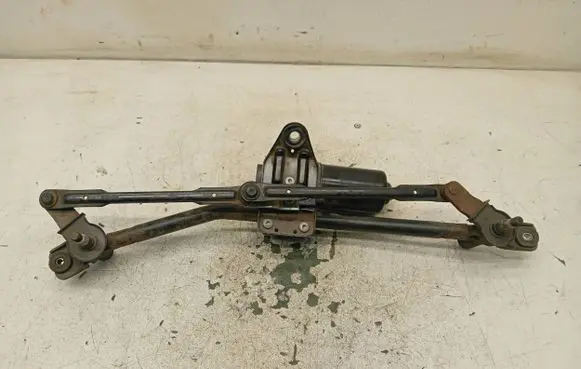 KIA Ceed Front wiper linkage and motor