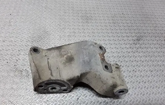 Generator/alternator bracket