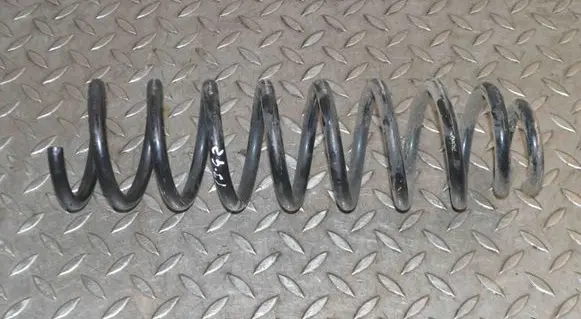 Mercedes-Benz CLS C257 Front coil spring