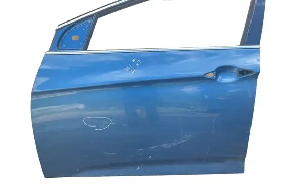 Hyundai i40 Front door