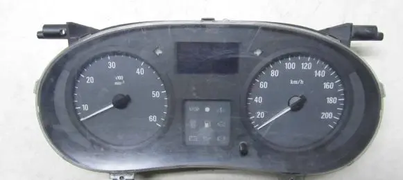 Opel Vivaro Speedometer (instrument cluster) P8200390135A 216788839 NS8217945V