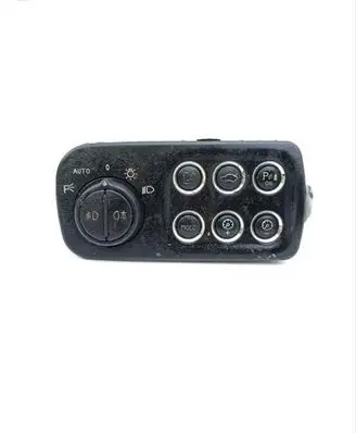 Maserati GranTurismo Light switch