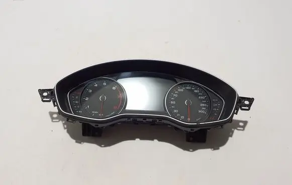 Audi A5 Speedometer (instrument cluster) 8W6920770A