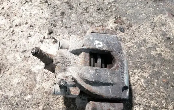 Volvo S60 Rear brake caliper