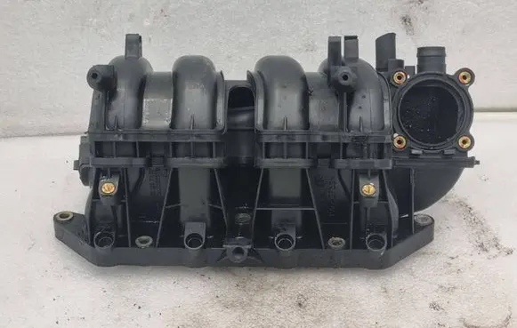 Skoda Fabia Mk1 (6Y) Intake manifold 036129711DP