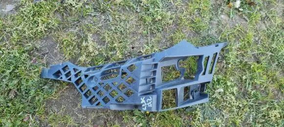 Mercedes-Benz SLK R172 Rear bumper mounting bracket A1728850800