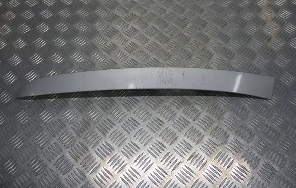 Mercedes-Benz Vito Viano W638 Rear windscreen sun blind/shade 