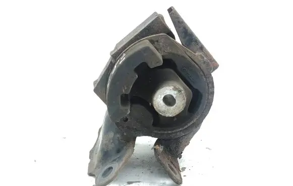 Mazda CX-7 Engine mount bracket