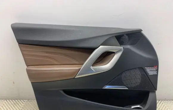 Citroen DS5 Front door card panel trim 