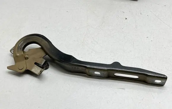 Peugeot Traveller Engine bonnet/hood hinges 9823133980