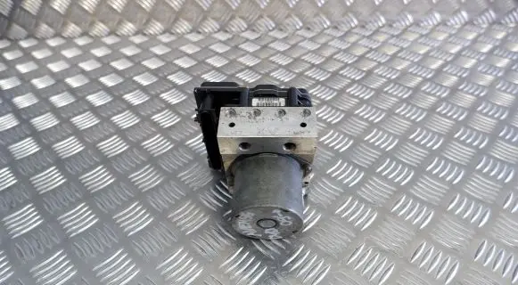 Toyota Avensis T270 ABS Pump 4454005071 0265950749