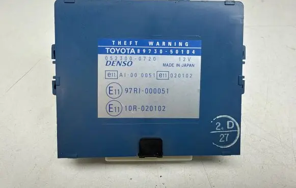 Lexus LS 430 Alarm control unit/module 0523000720 8973050104