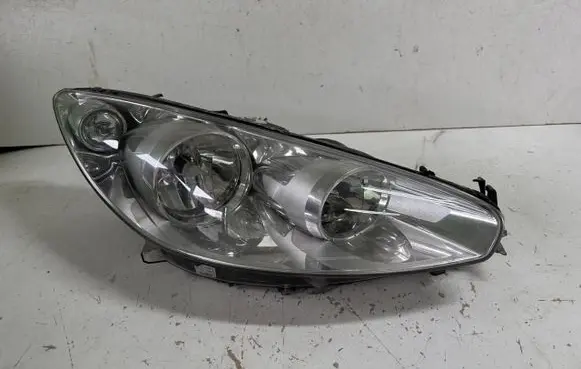 Peugeot 308 Headlight/headlamp