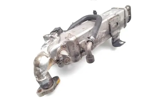 BMW 3 E90 E91 EGR valve 7810751