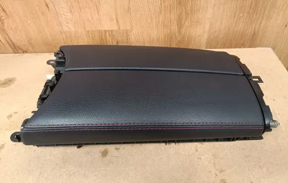 Mercedes-Benz GLC X253 C253 Armrest A2056805106