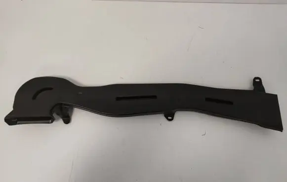 Audi e-tron Air intake hose/pipe 4KE819501