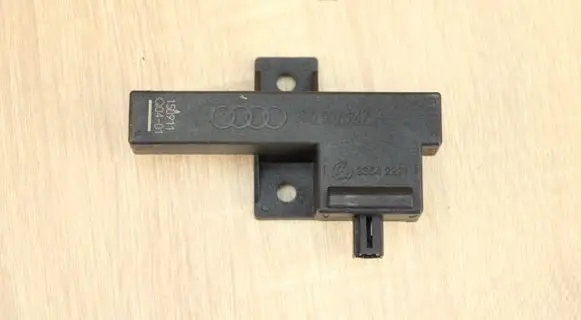 Volkswagen Touareg II Keyless (KESSY) go control unit/module 8K0907247