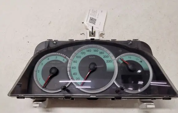 Toyota Corolla Verso AR10 Speedometer (instrument cluster) 838000F060L