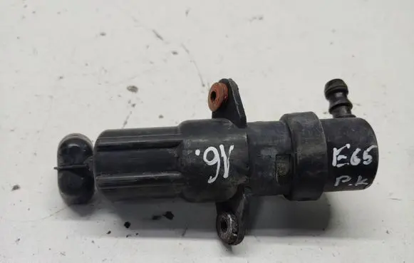 BMW 7 E65 E66 Headlight washer spray nozzle 7001949