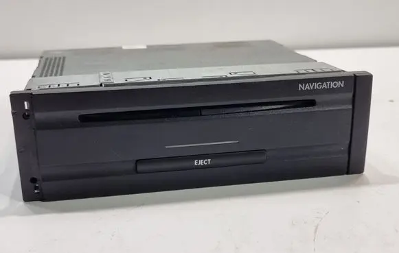 Volkswagen Phaeton CD/DVD changer 3D0919887J