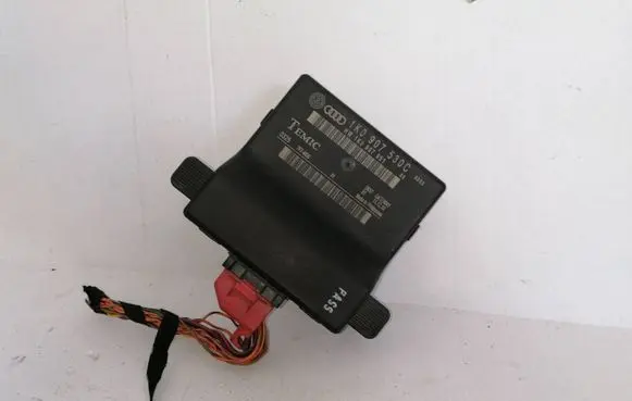 Volkswagen Touran I Gateway control module 1K0907530C