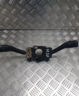 Volkswagen Golf IV Indicator stalk