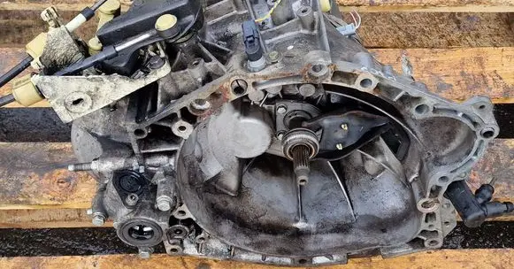 Peugeot 307 Manual 4 speed gearbox 