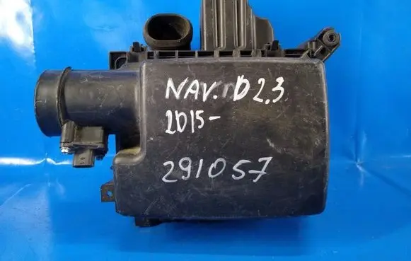 Nissan Navara D23 Air filter box 1173104S02