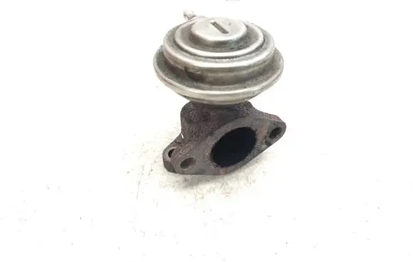 Audi A8 S8 D2 4D EGR valve 057131503A