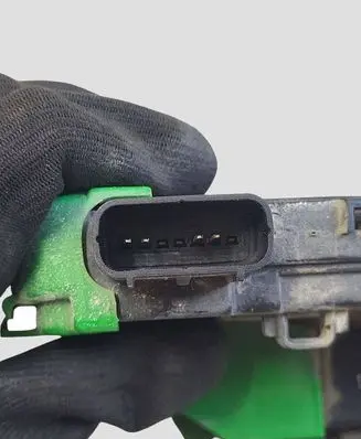 Hyundai i40 Rear door lock 814203Z000