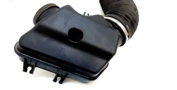 Chrysler Town & Country V Air intake duct part 04861731AC