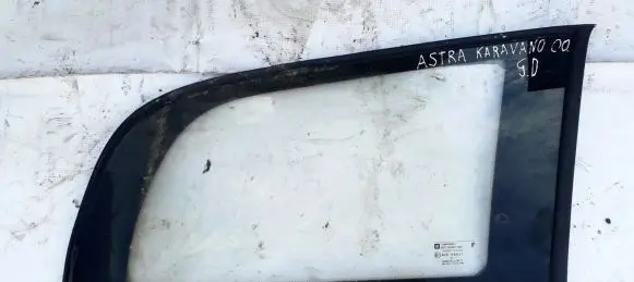 Opel Astra G Rear side window 