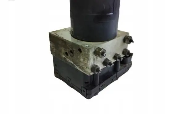 Volkswagen PASSAT B4 ABS Pump 3A0907379
