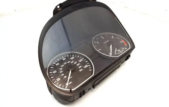 BMW 1 E81 E87 Speedometer (instrument cluster) 9166822 102498285 170155071