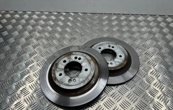 Hyundai Tucson TL Rear brake disc 546B3307 C02071529