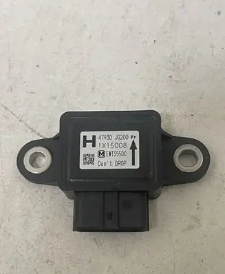 Nissan Juke I F15 ESP acceleration yaw rate sensor 47930JG200
