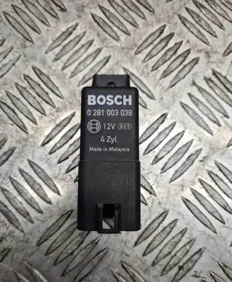 Glow plug pre-heat relay