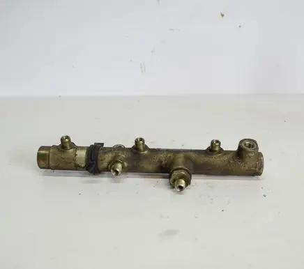 Audi A6 S6 C6 4F Fuel main line pipe 059130090J