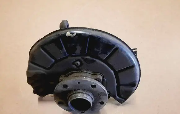 Volkswagen Jetta V Front wheel hub spindle knuckle