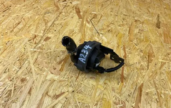 Maserati Ghibli Electric auxiliary coolant/water pump 670154651 140621 SWC260